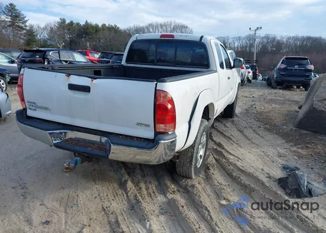 2006 Toyota Tacoma from USA, damaged, VIN 5TEUX42N76Z176596